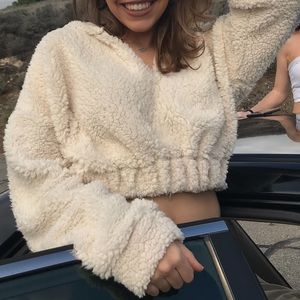 Fuzzy cropped hoodie